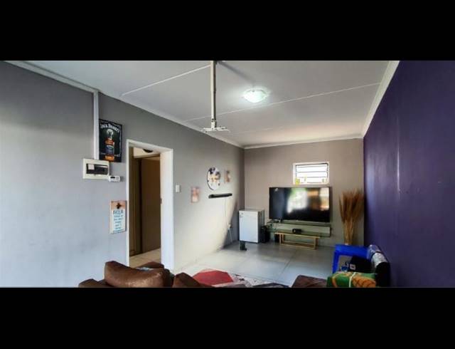 4 BEDROOM HOUSE FOR SALE IN ALBERTSDAL